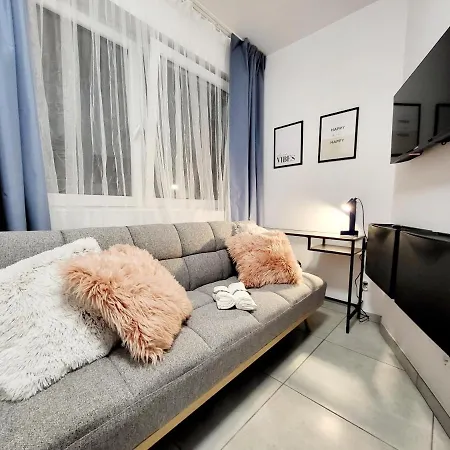 Apartament Mini *
