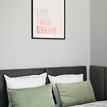 Mini Apartament *