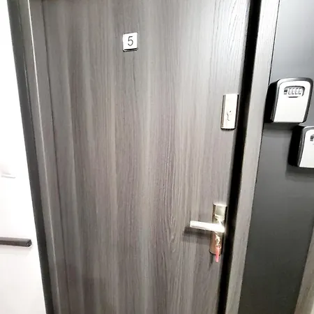 Mini Apartment *